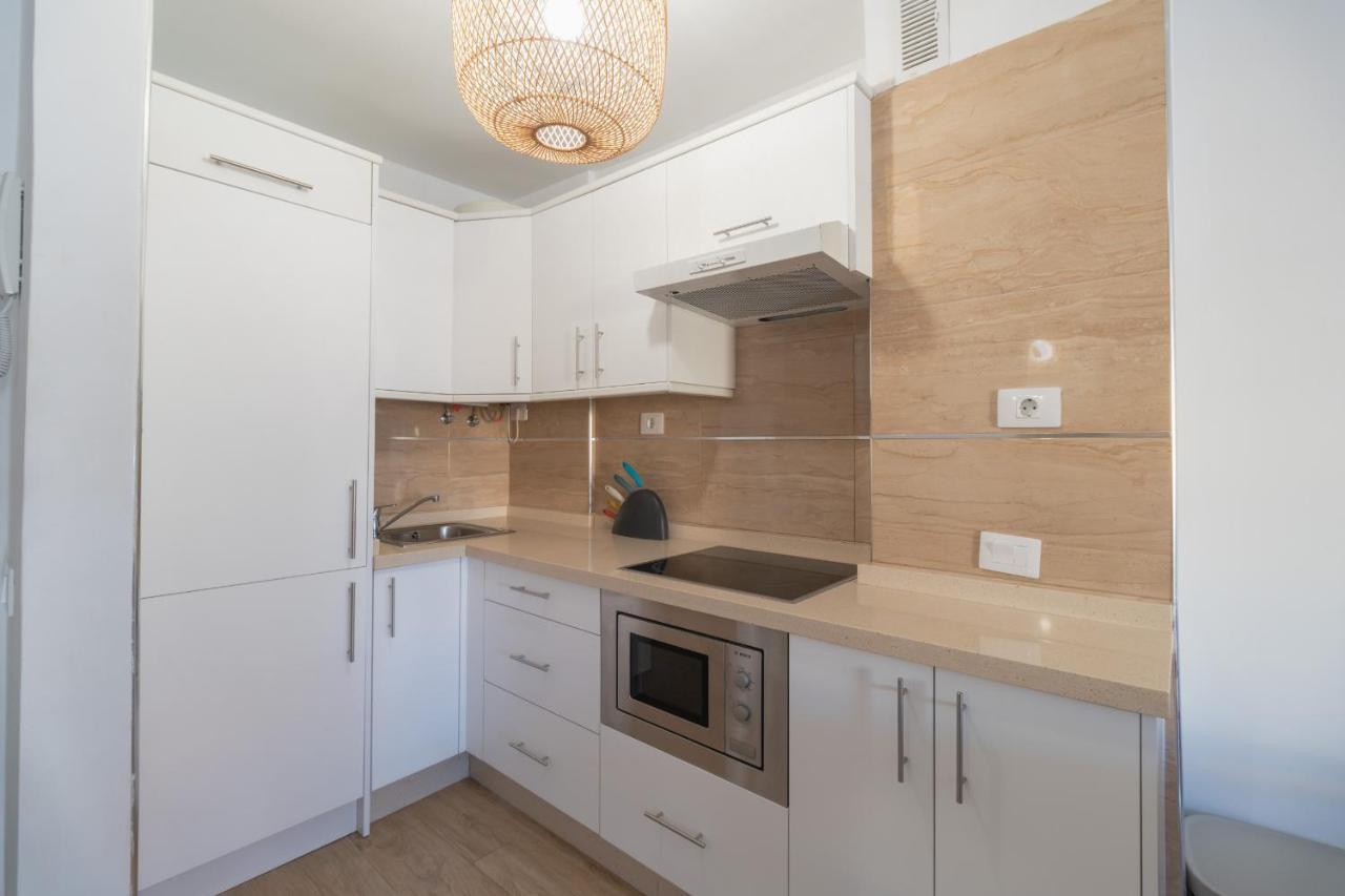 Summerland Apartment FREE WIFI Los Cristianos  Buitenkant foto