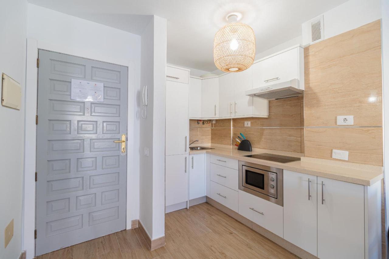 Summerland Apartment FREE WIFI Los Cristianos  Buitenkant foto